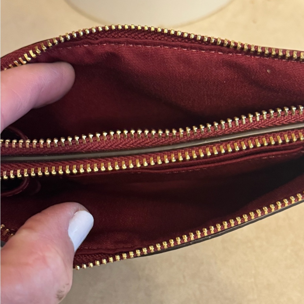 NWOT Coach Double Brown and Red  Signature  Wristlet - Picture 4 of 4
